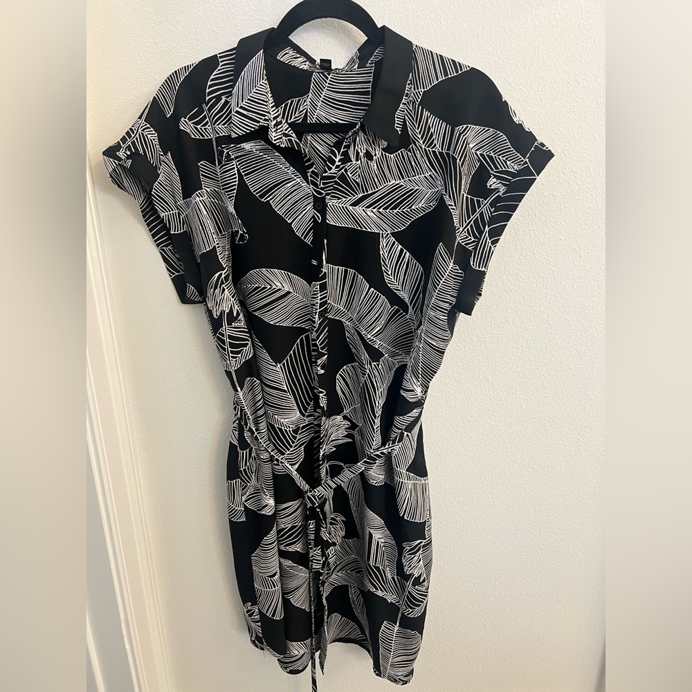 Express black and white leaf dress.